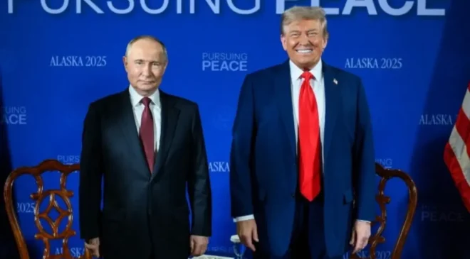 Trump-Putin zirvesi sona erdi! Görüşme 3 saat sürdü